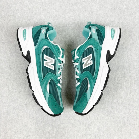 New Balance Teal Sneakers - Picture 5 of 5